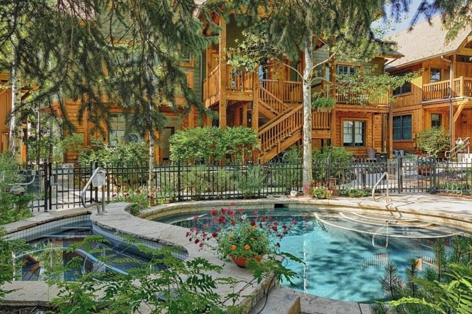 Outdoor pool & hotub are shared amenities with other guests & condo owners