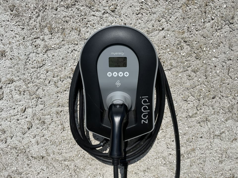 7kw type 2 EV charger is free for guests to use