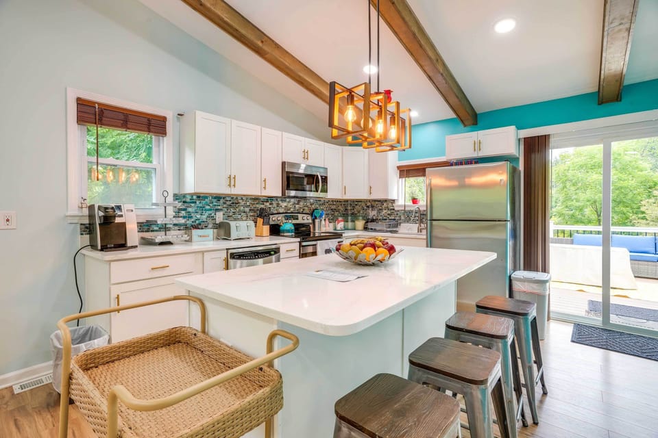 Kitchen | Cooking Basics | Combo Drip & Single-Serve Coffee Maker | Toaster