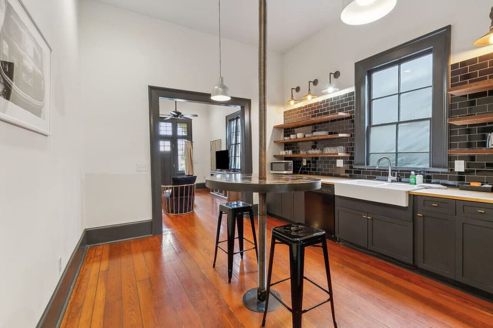 Fully-Stocked Kitchen (just past Living Room)