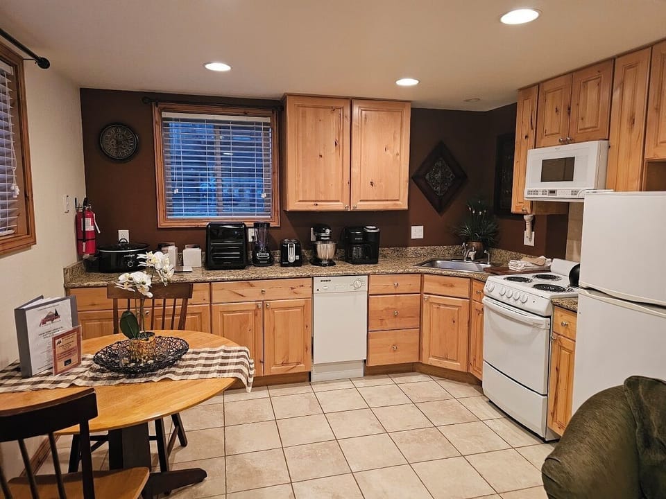 A09_KITCHEN