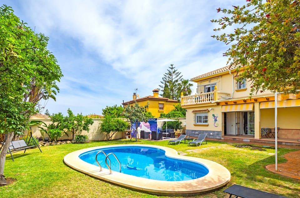 Wonderful holiday villa for 8 persons in Alhaurín de la Torre