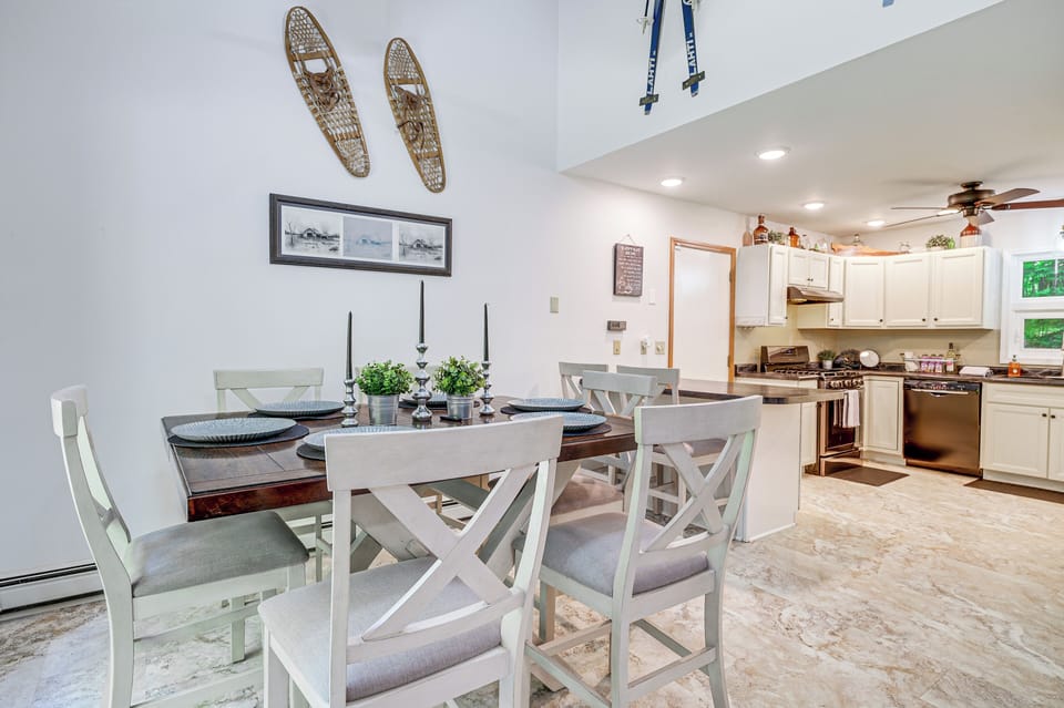 Dining Room | 1st Floor