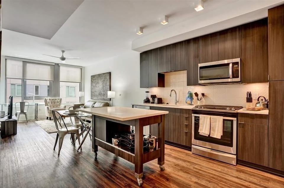 Buckhead Atlanta 1 Bedroom Kitchen
