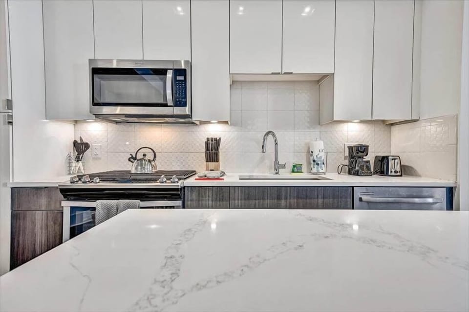 Buckhead Atlanta 2 Bedroom Kitchen