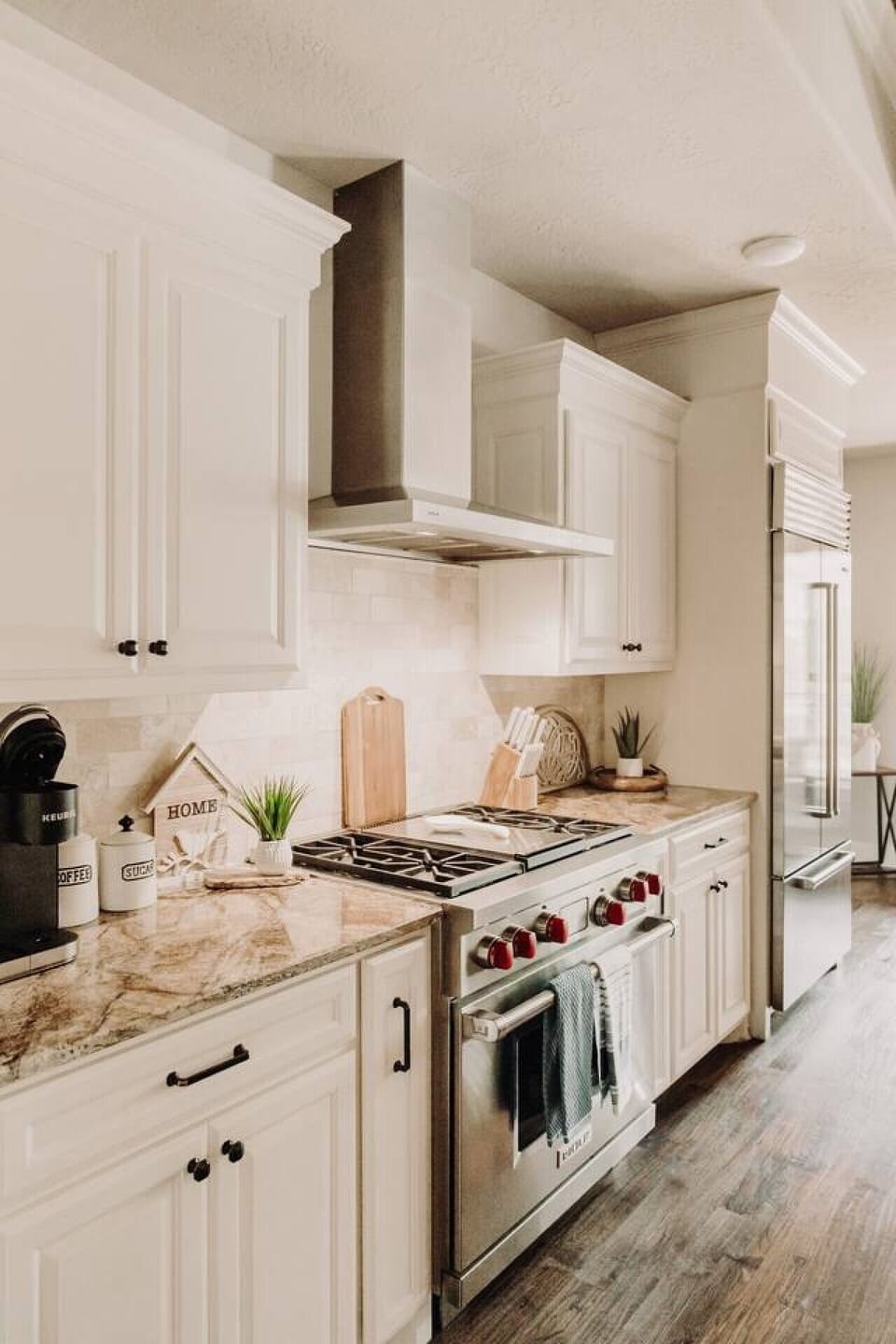 Kitchen Chronicles: Where creativity meets culinary delight.