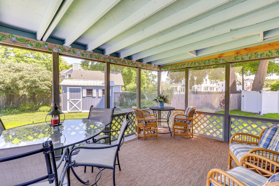 Screened Porch
