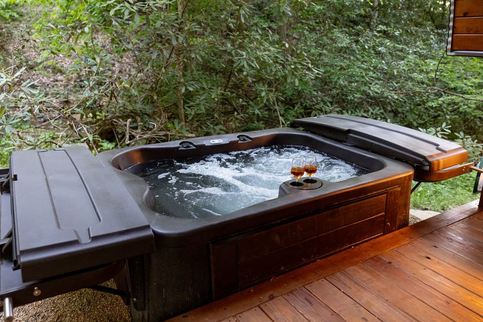 Hot Tub! 