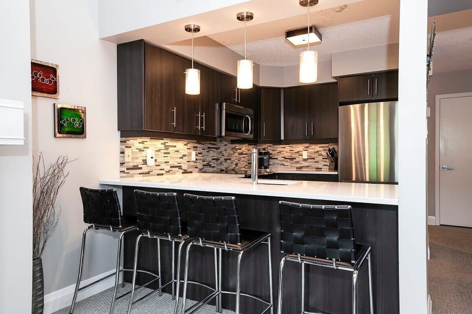 Bar Stool Seating for 4