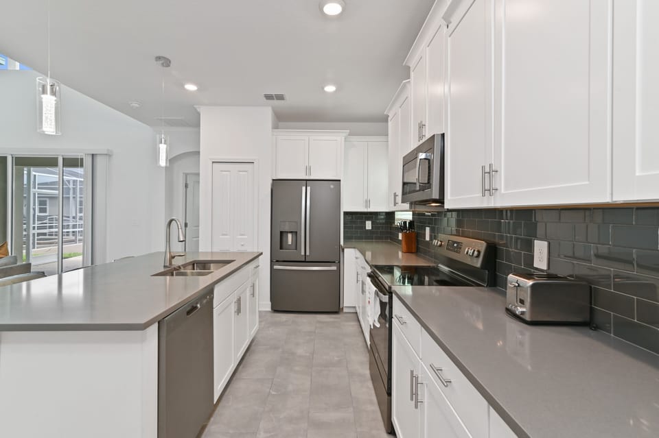 Indoors, Kitchen, Refrigerator, Microwave, Oven