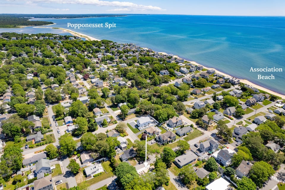 41 Nick Trail, Popponesset