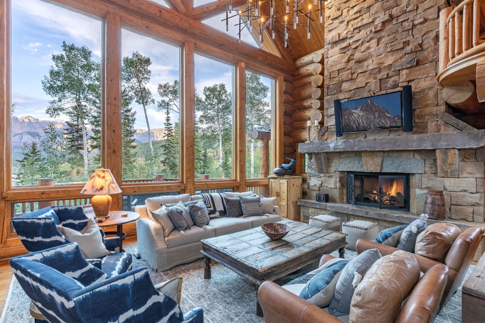 Benchmark - Lucky Sevens Lodge by Curate Telluride
