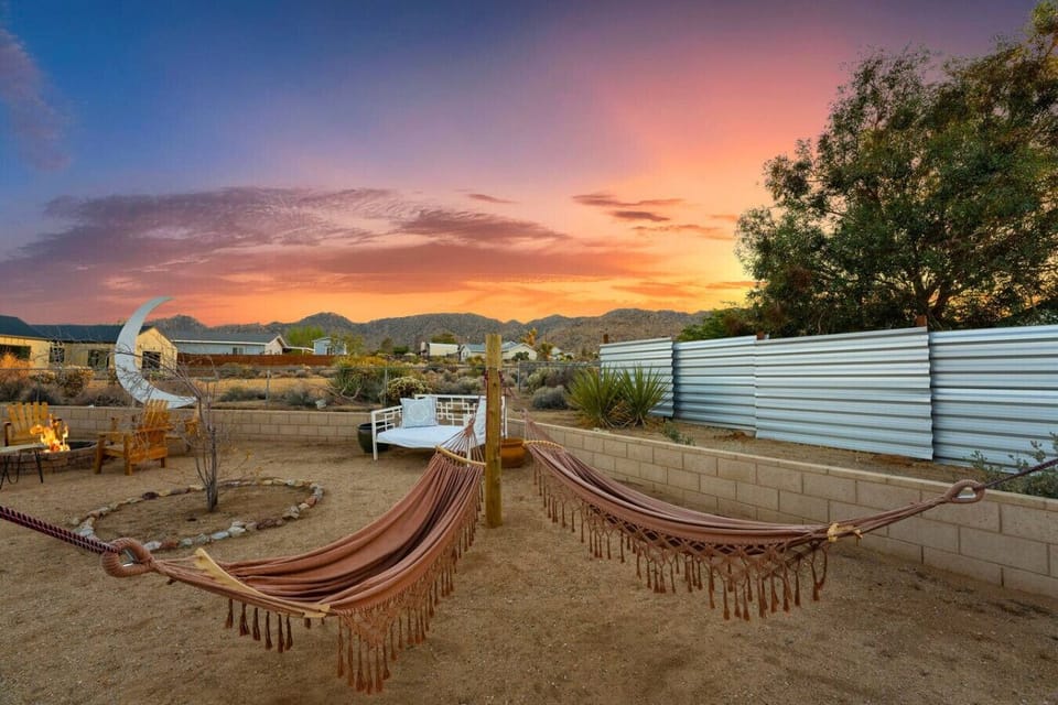 Sway gently, desert breeze on your skin