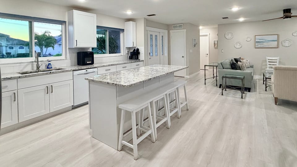 Kitchen island with bar area