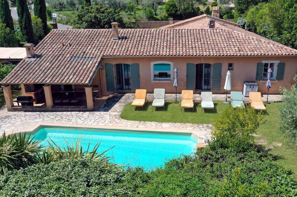 Villa Jas Fontaine image