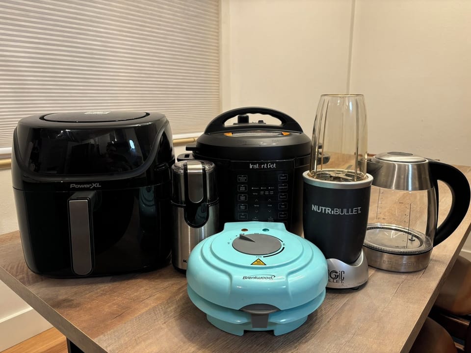 Includes a coffee grinder, tea kettle, InstantPot, Air Fryer, Nutribullet
