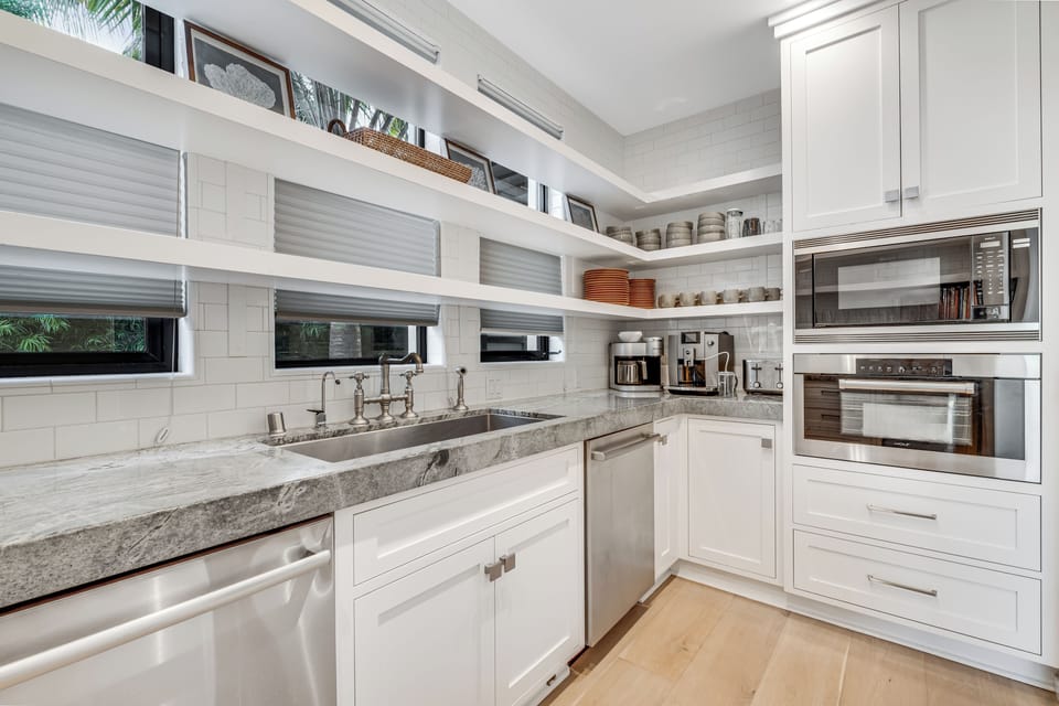 Butler's Pantry - Two Dishwashers, Steam Oven, Jura Coffee Machine