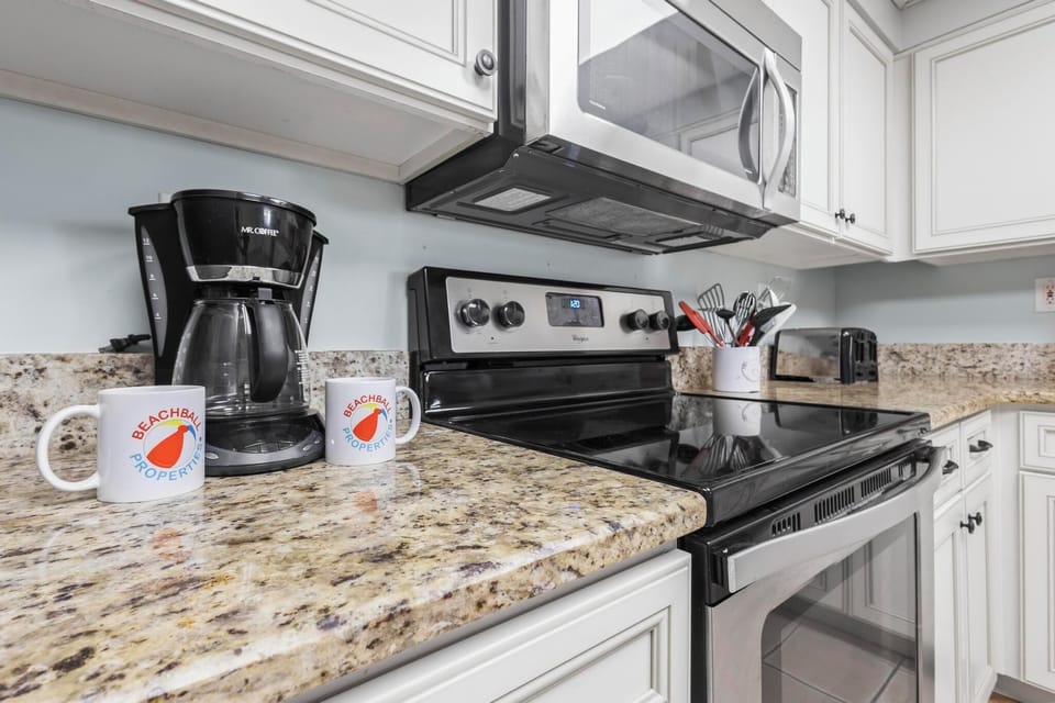 Regular drip coffee maker