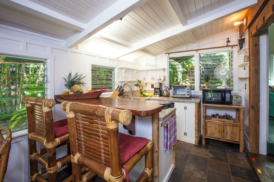 Breakfast Bar