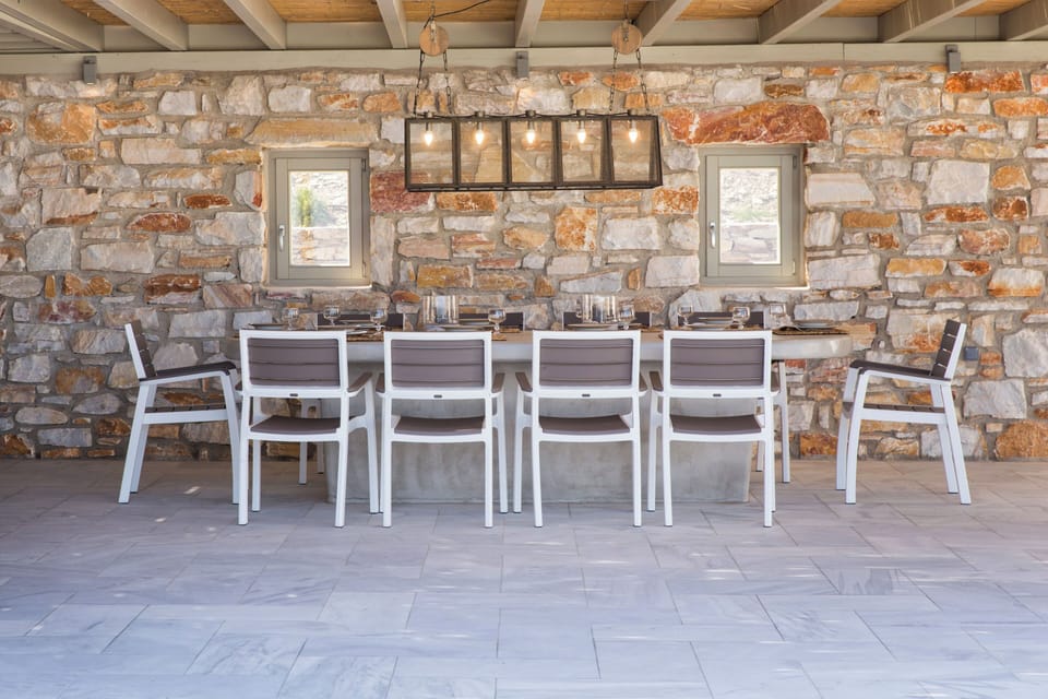 Outdoor dining!