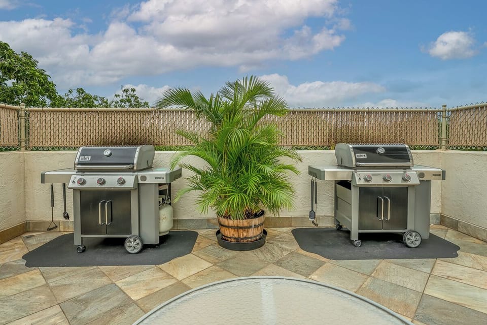 Community Grills