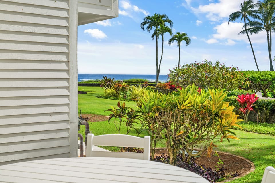 Sip your morning coffee out on this beautiful lanai.