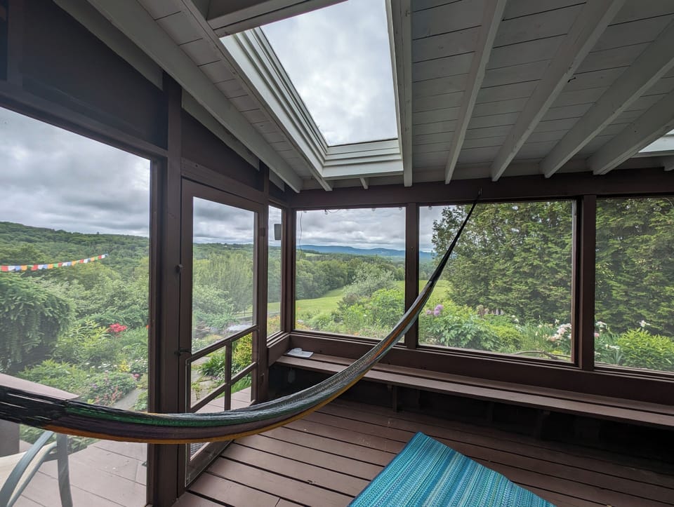 Screened-in Porch