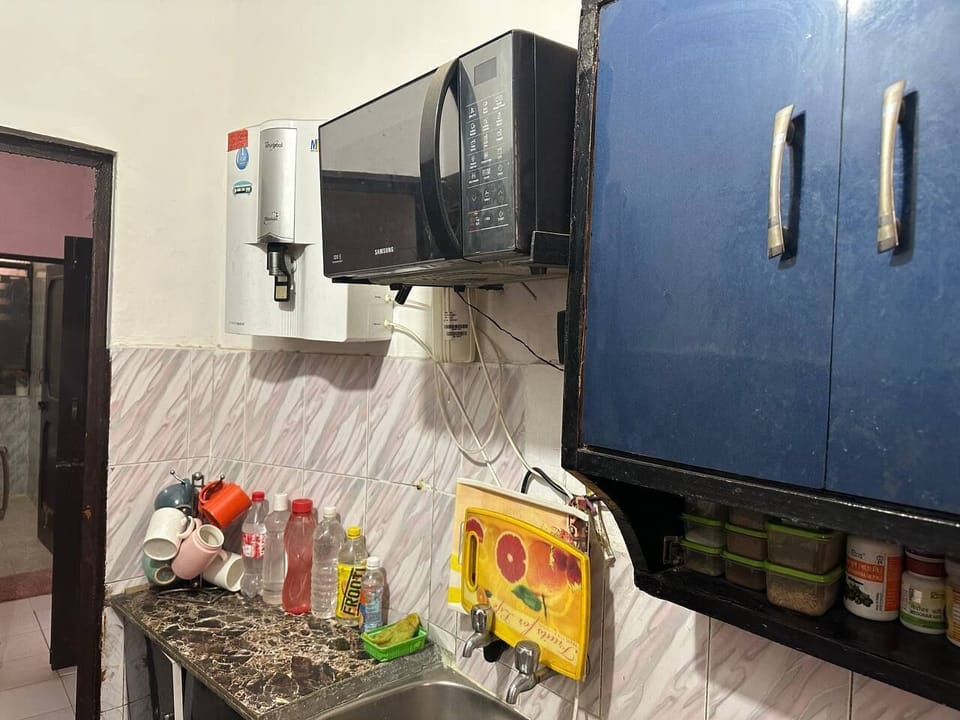 kitchen , gas stove, microwave