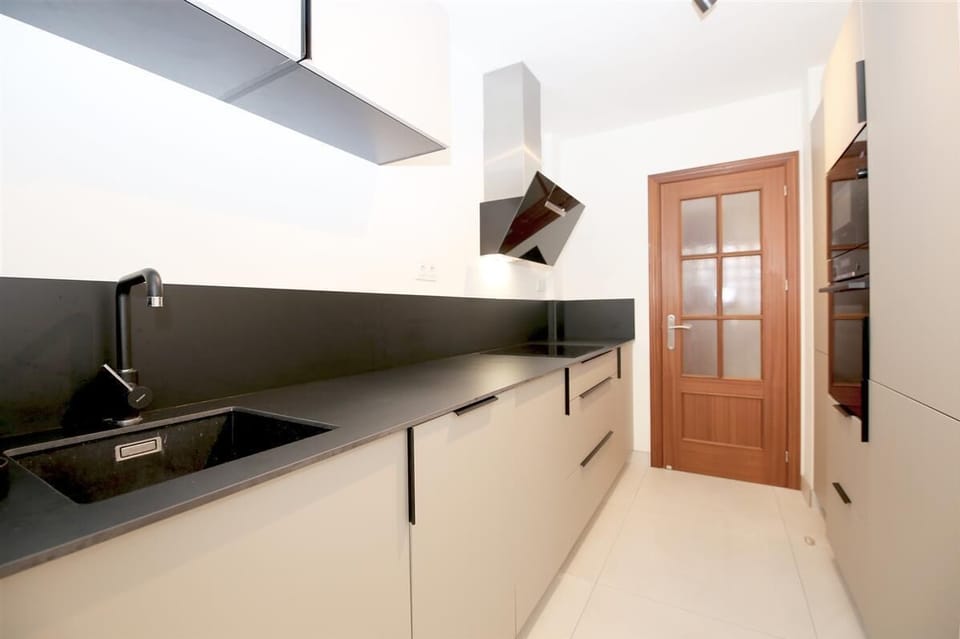 More pictures of the modern kitchen from a different angle