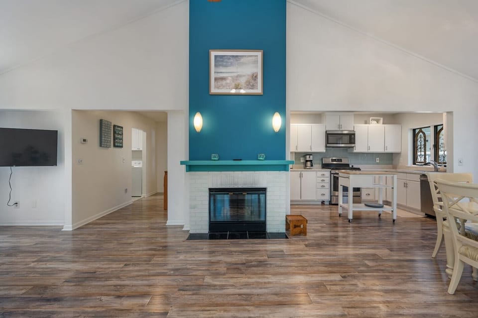8-web-or-mls-501-Hesperides-TL-Living-V5