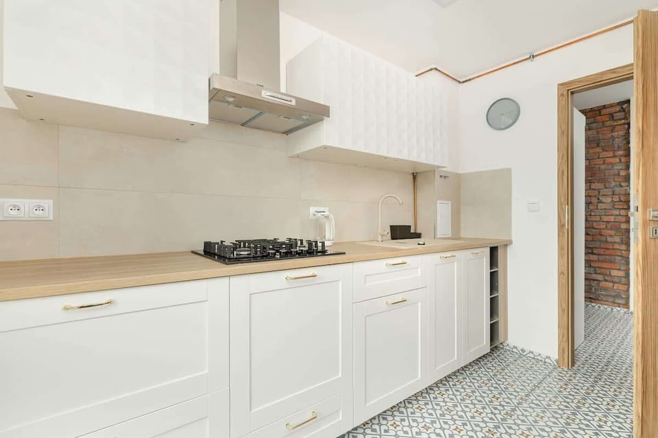 Independent kitchen with a kettle.