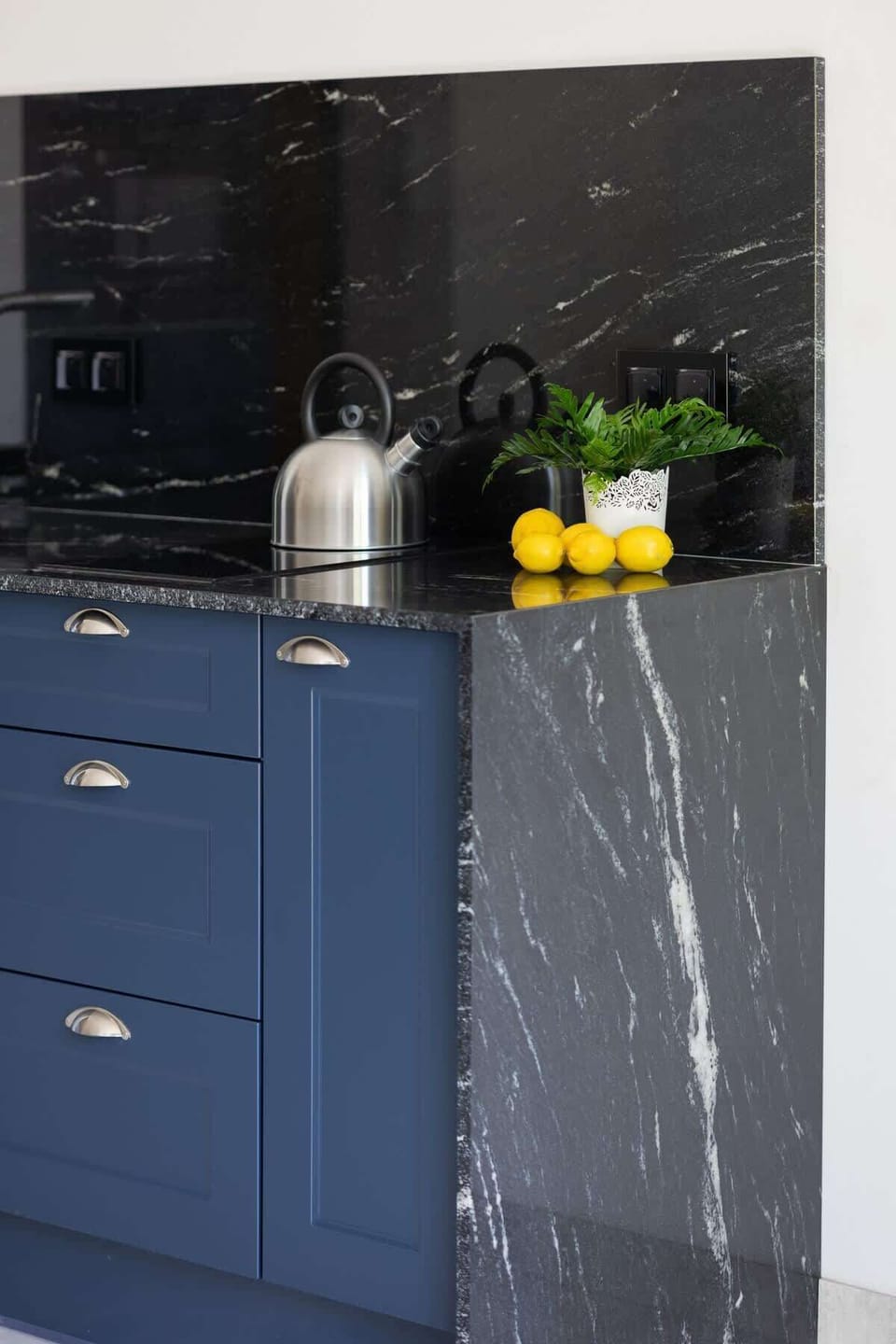 Cook and dine in style with the modern kitchenette and dining area.