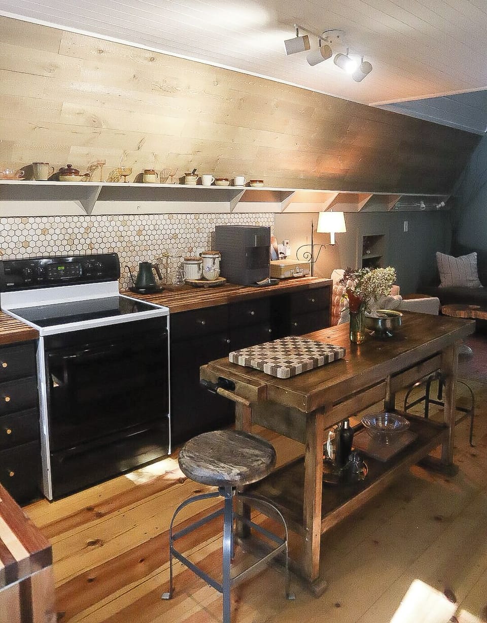 Kitchen-Main Level