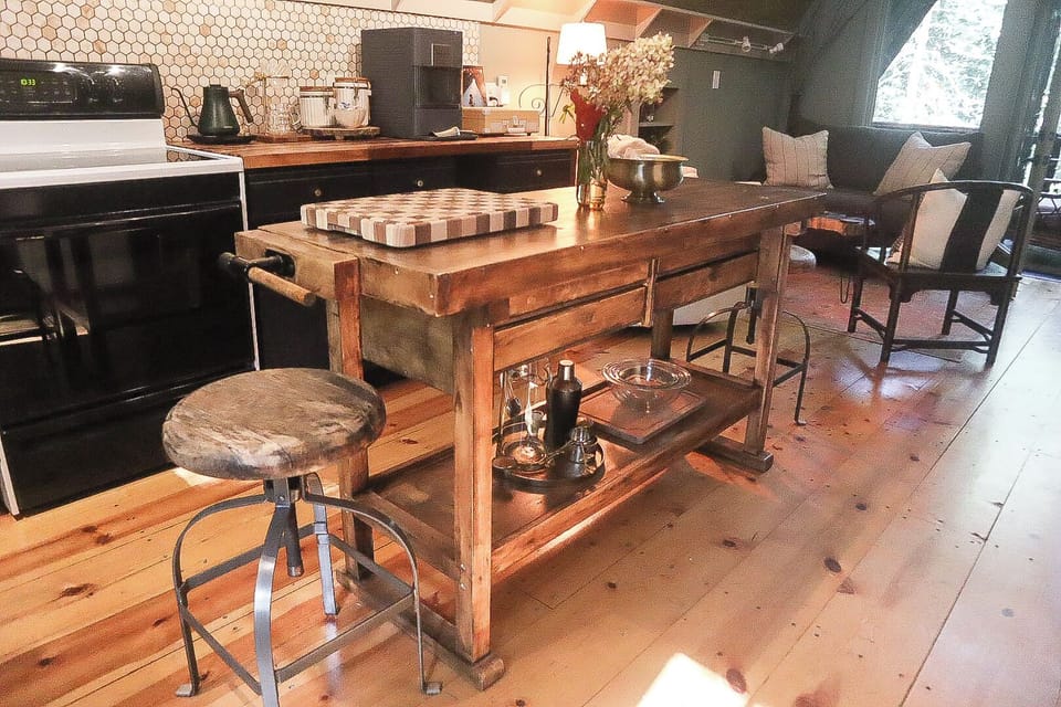 Kitchen-Main Level