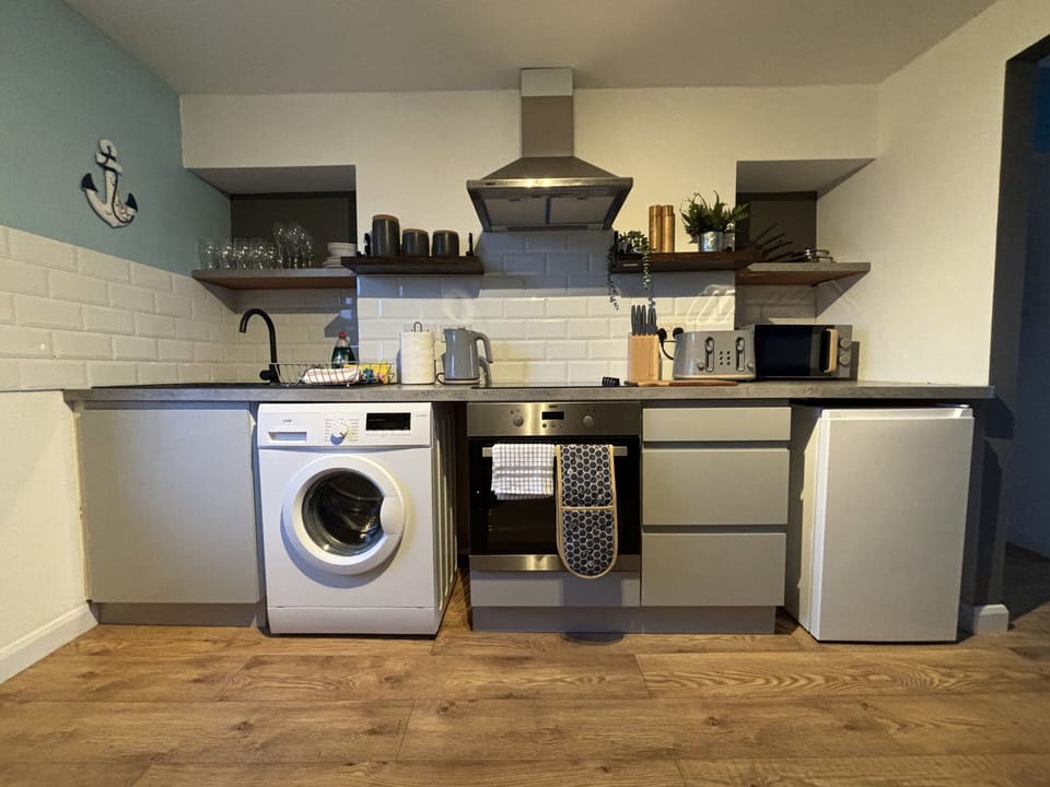 Kitchen with all utilities  