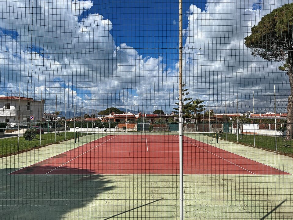 Sport court