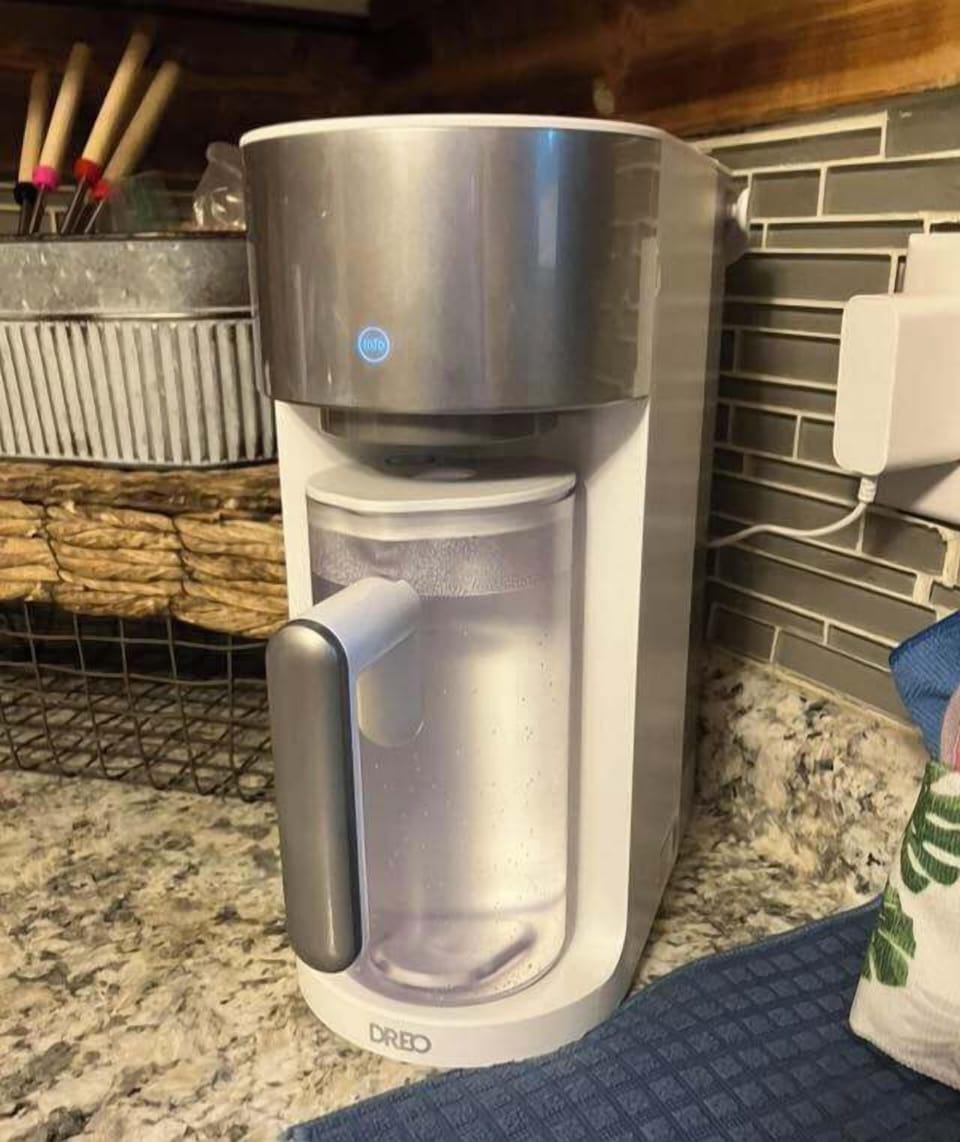 We provide a Reverse Osmosis Water Filter!