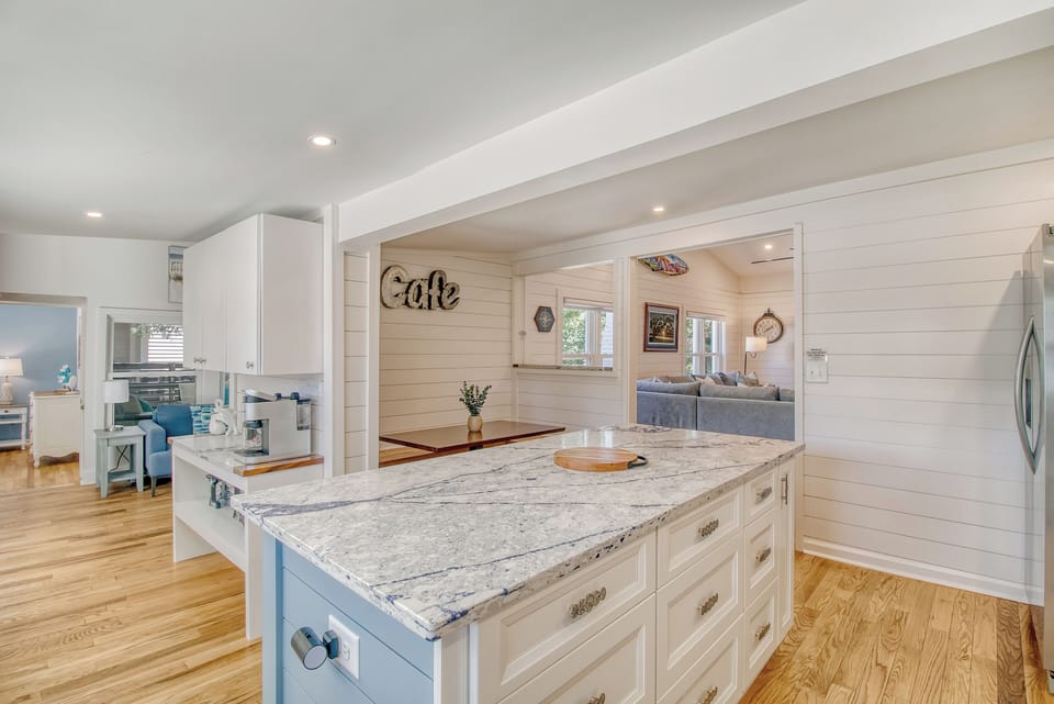 Large kitchen island perfect for preparing a meal for your group.