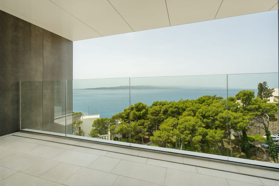 Balcony 1