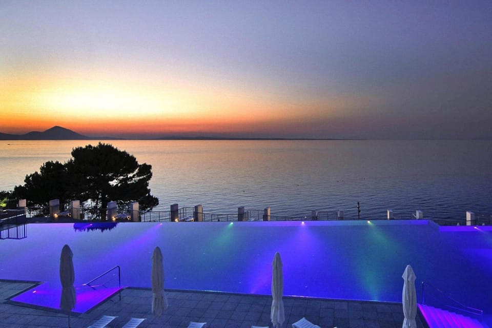 Holiday Home Swimming Pool