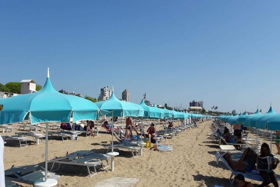 Surroundings [summer] (1-5 km)