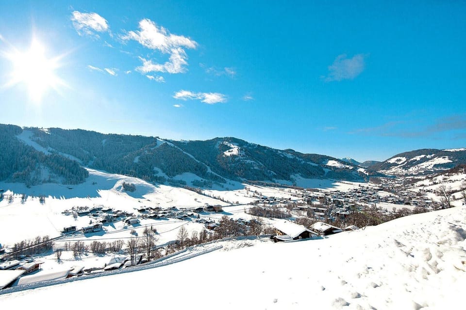Immediate Surroundings [winter] (<1 km)