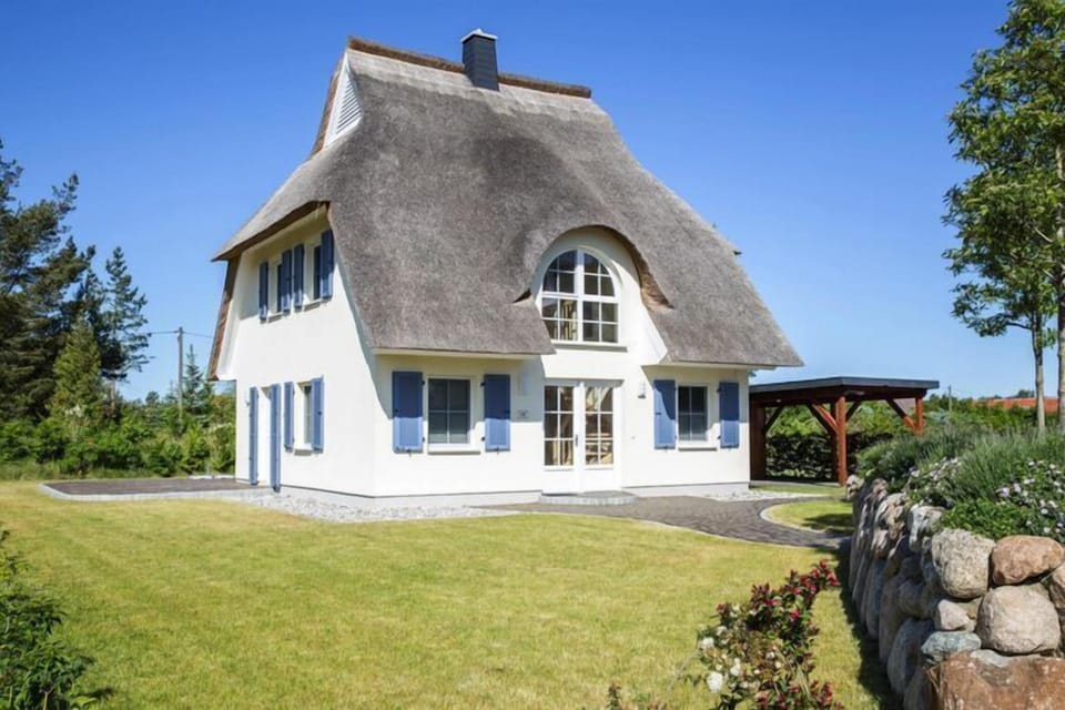 Holiday Home Exterior [summer]