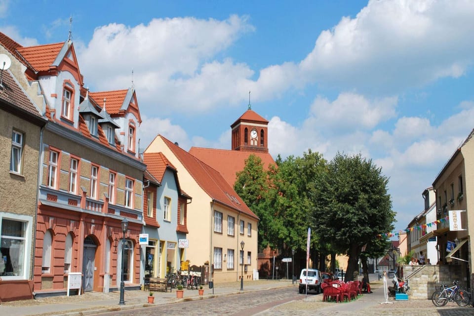Surroundings [summer] (1-5 km)