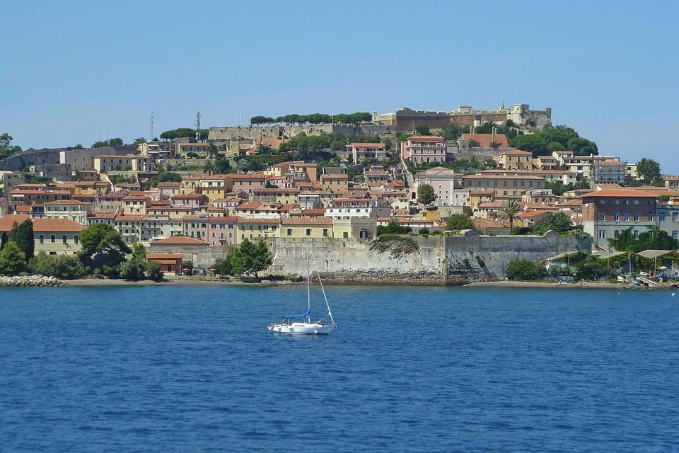 Surroundings [summer] (1-5 km)