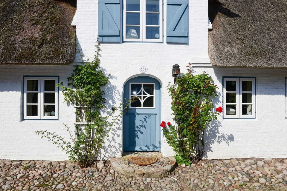 Holiday Home Exterior [summer]