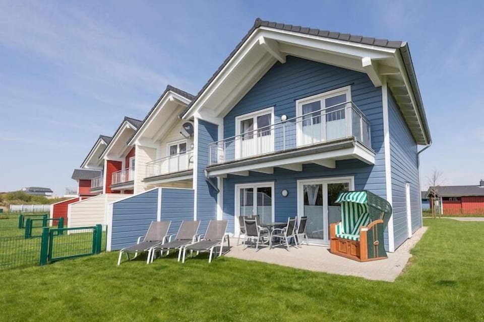 Holiday Home Exterior [summer]
