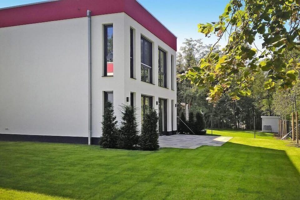 Holiday Home Exterior [summer]