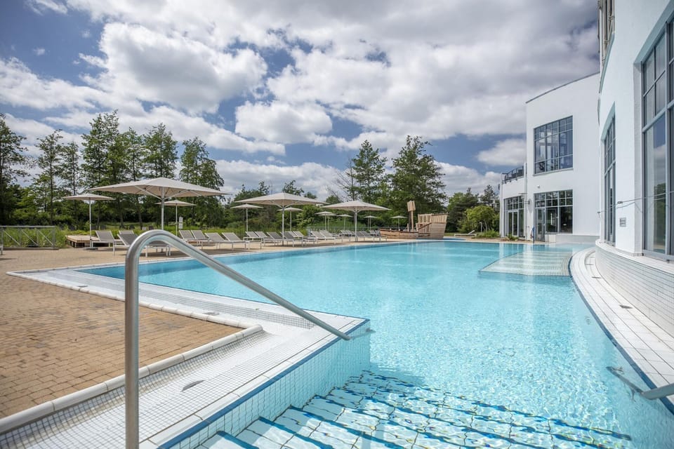Holiday Home Swimming Pool