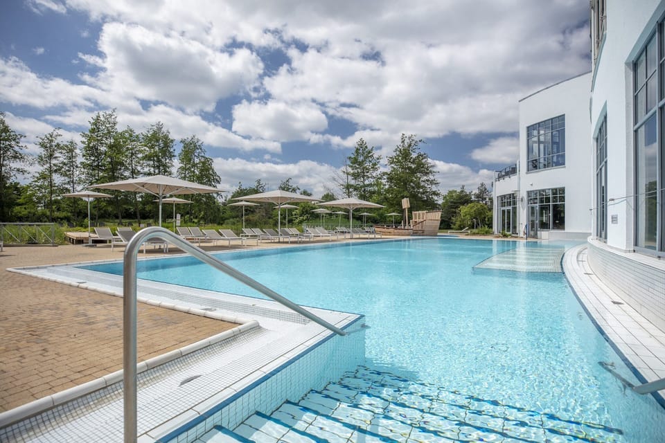 Holiday Home Swimming Pool
